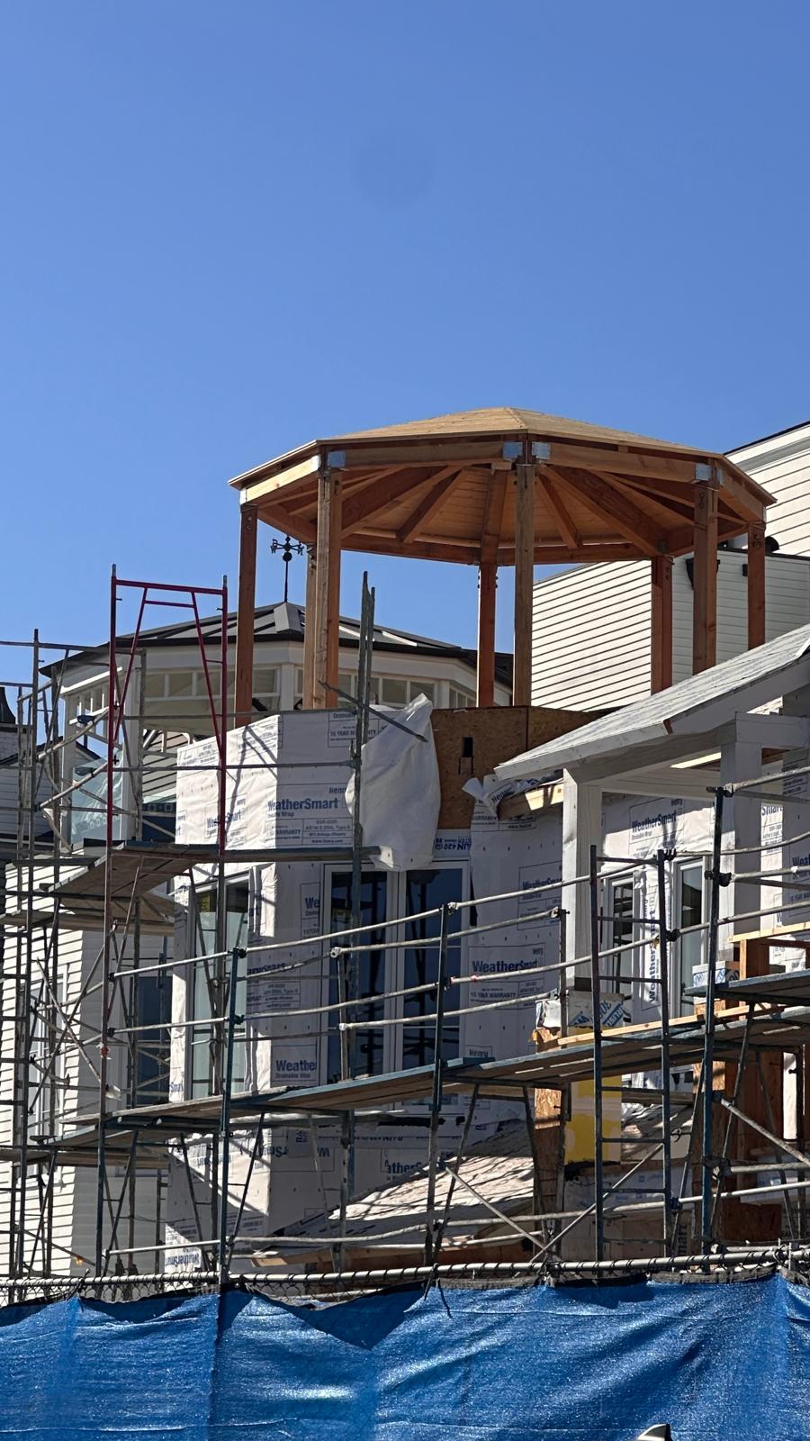 Single Family Residence Trellis